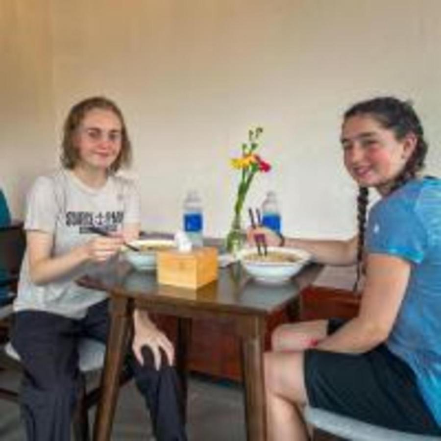 Window Homestay Kon Tum Екстер'єр фото